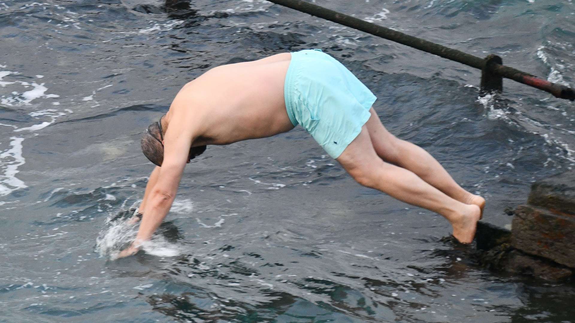 Home Secretary James Cleverly goes swimming with fellow Tory MP Johnny Mercer in Plymouth Hoe’s chilly waters Home Secretary James Cleverly goes swimming with fellow Tory MP Johnny Mercer in Plymouth Hoe’s chilly waters