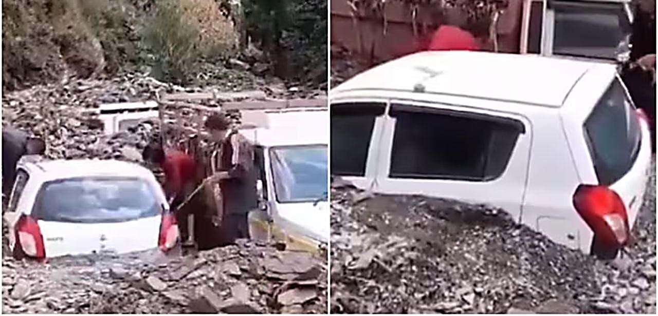 Many vehicles were buried under the debris due to landslides in Himachal