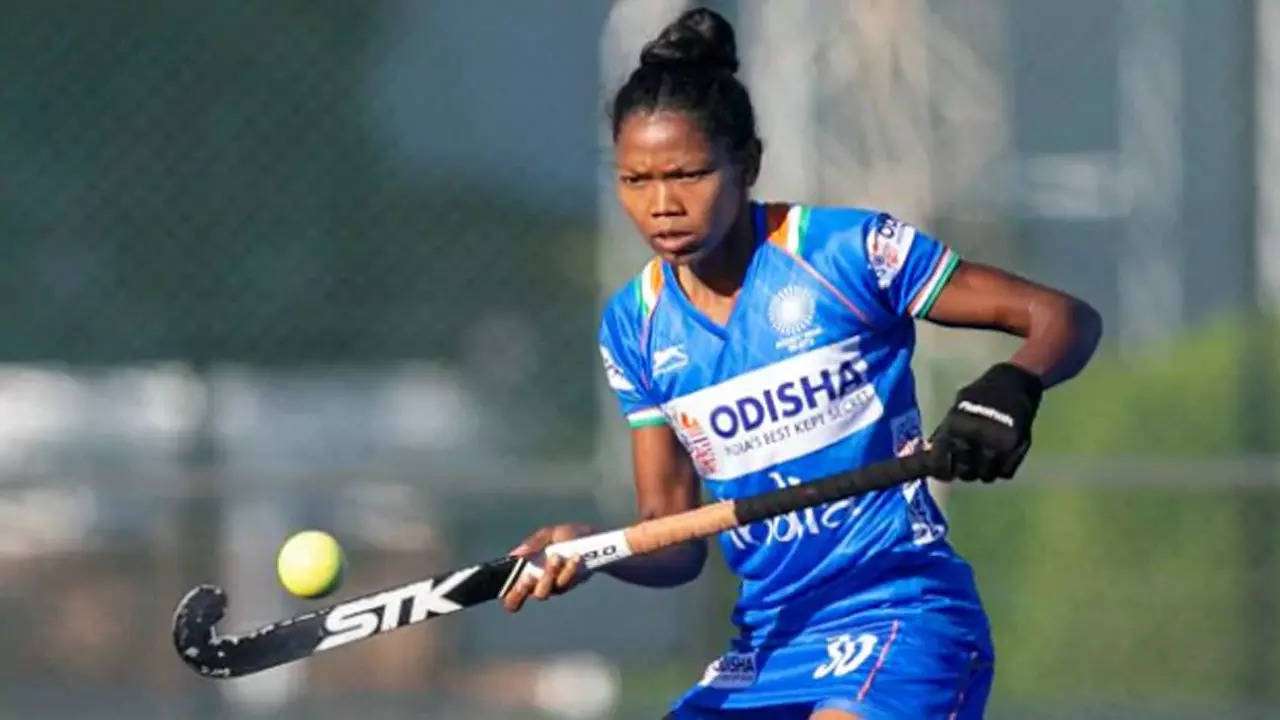 Indian women's hockey captain Salima Tate was forced to fetch water from a distance of 3 km Indian women's hockey captain Salima Tate was forced to fetch water from a distance of 3 km