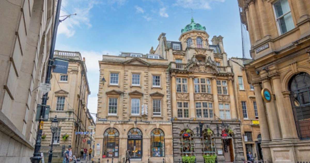 This ‘spectacularly beautiful’ city is officially the UK’s ‘cosiest’ for autumn