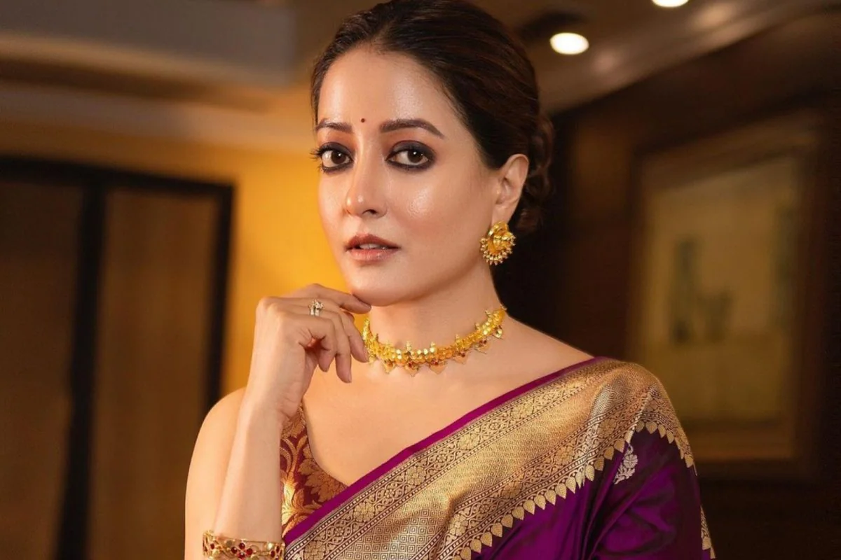 A woman has all the qualities like Maa Durga: Raima Sen