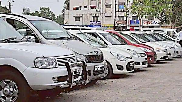 Cars run on Dussehra day: Cars worth 2100 crores were sold in Gujarat