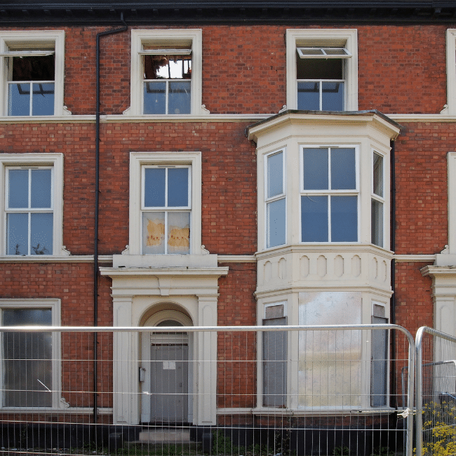 Your Guide to Finding and Buying Repossessed Homes in the UK 