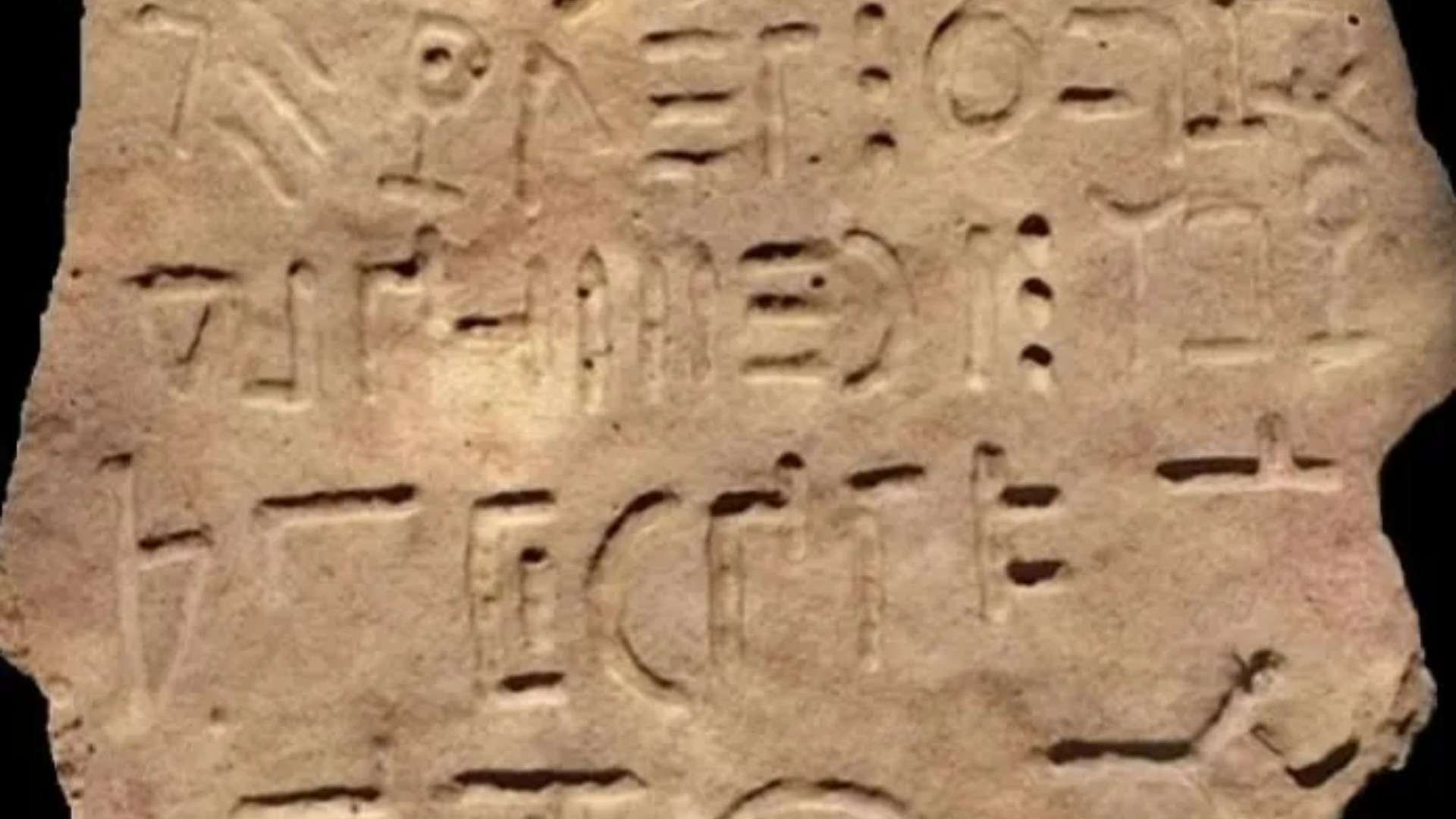 Mystery of 14,000-year-old stone tablet written in language NEVER seen before…so ‘important message’ may be lost FOREVER
