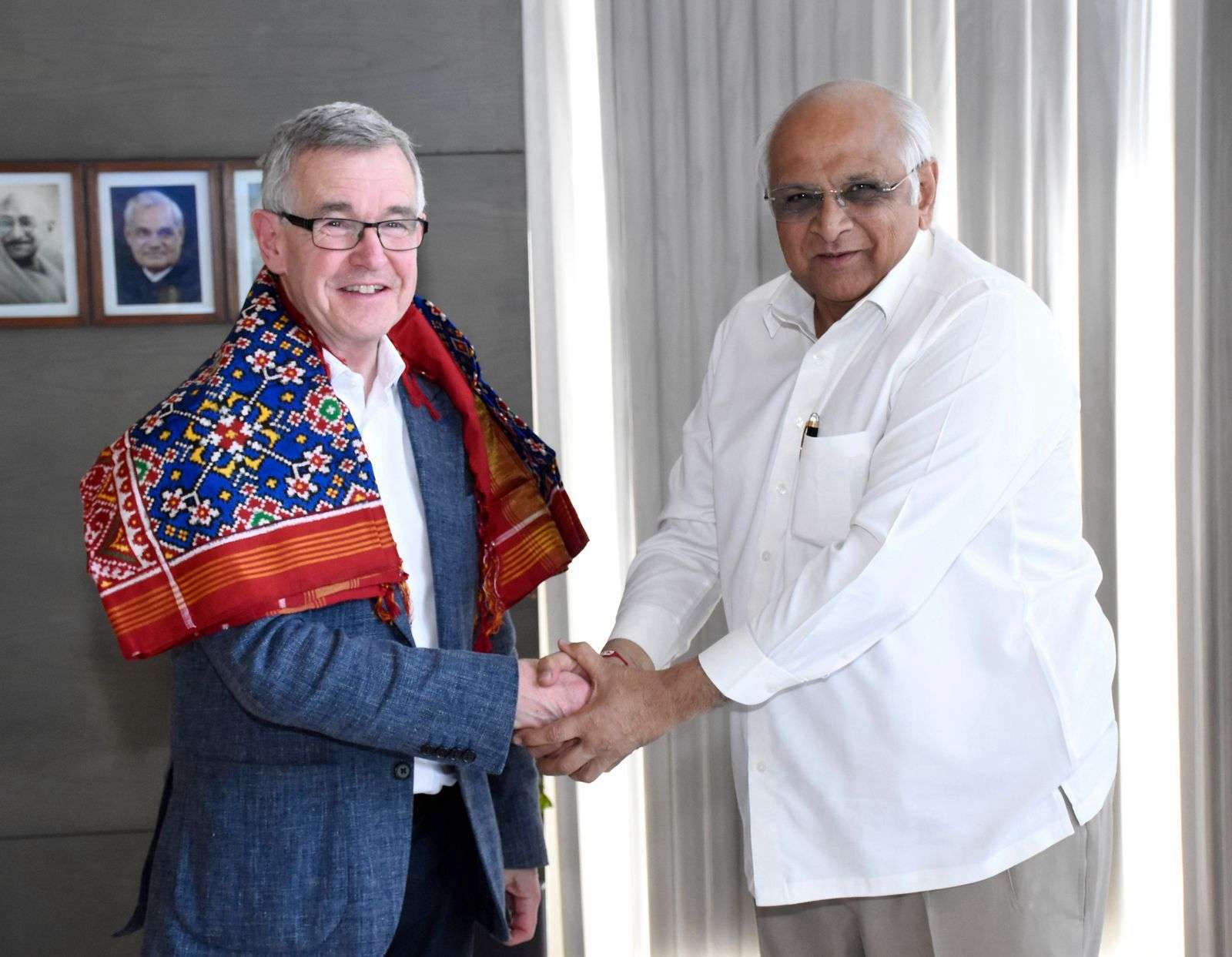 Gujarat Chief Minister's visit to Gandhinagar with Commonwealth Games Federation President Chris Jenkins Gujarat Chief Minister's visit to Gandhinagar with Commonwealth Games Federation President Chris Jenkins
