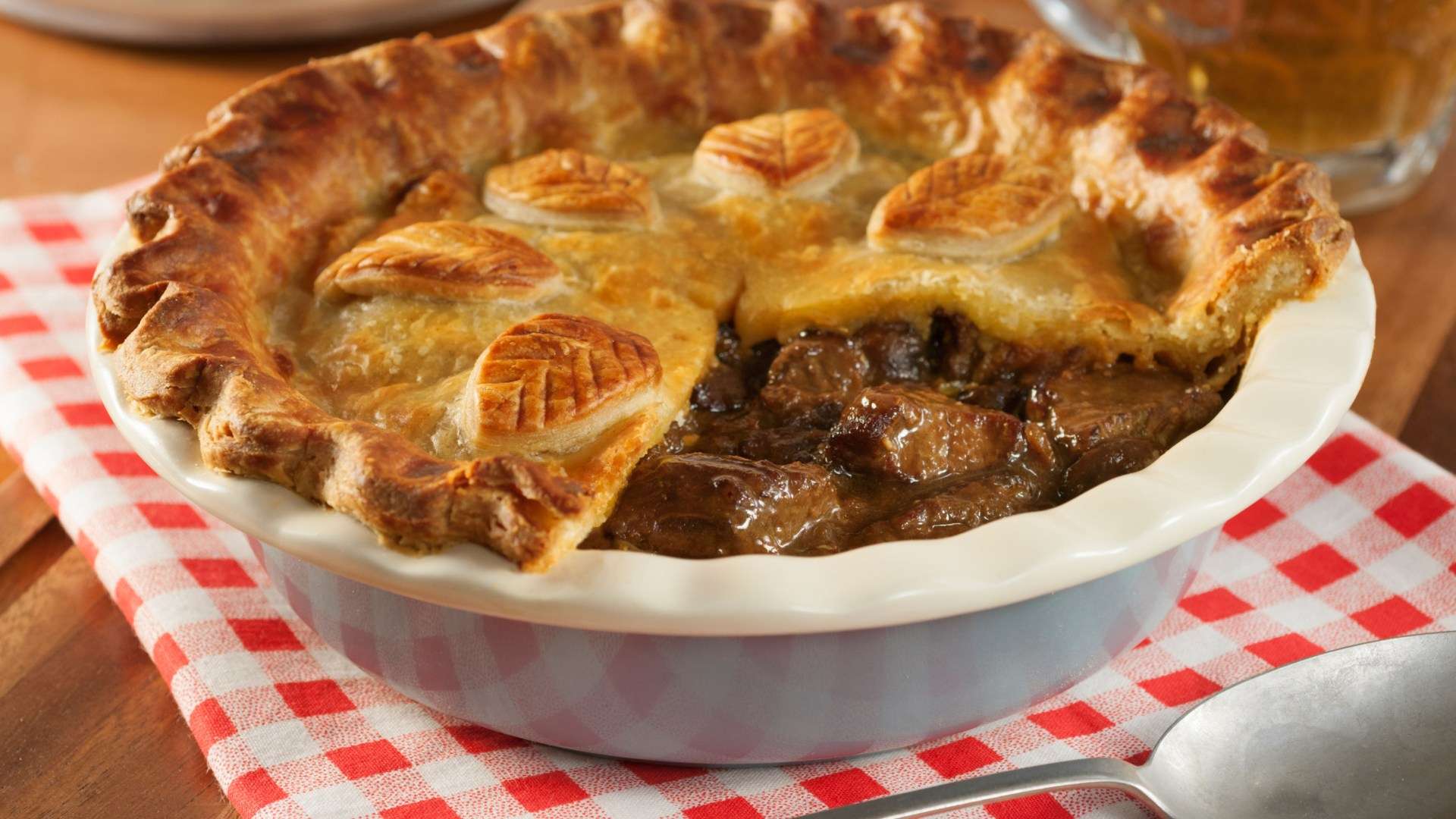 The one-second step you must carry out to avoid a soggy bottom on your New Year’s steak pie