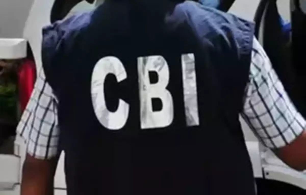 The CBI conducted an investigation at eleven places of the IRS officer in a disproportionate property case The CBI conducted an investigation at eleven places of the IRS officer in a disproportionate property case